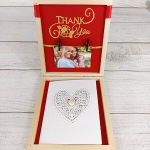 Elegant gift for mam